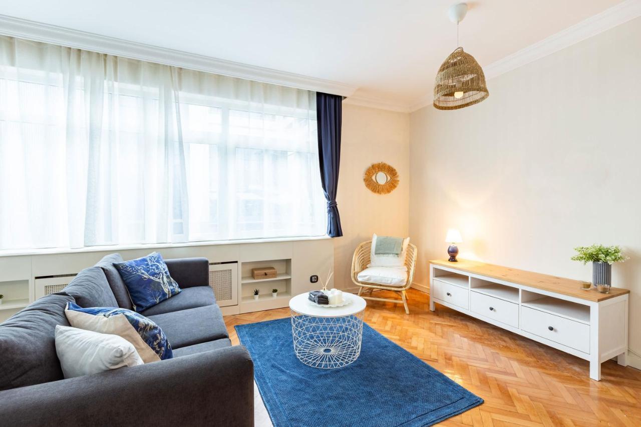 Апартаменти Flat With Excellent Location In Tesvikiye, Sisli Стамбул Екстер'єр фото